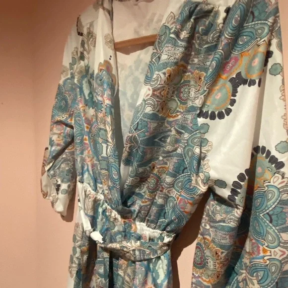 Cupshe paisley dress - Picture 5 of 5